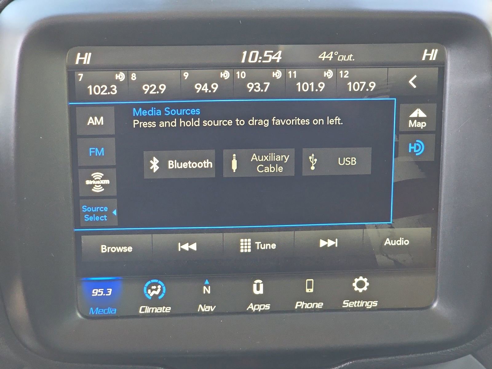 Used 2023 Jeep Renegade Latitude image 28