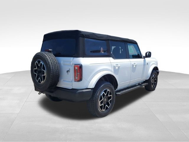 Used 2022 Ford Bronco Outer Banks AWD/4WD image 4
