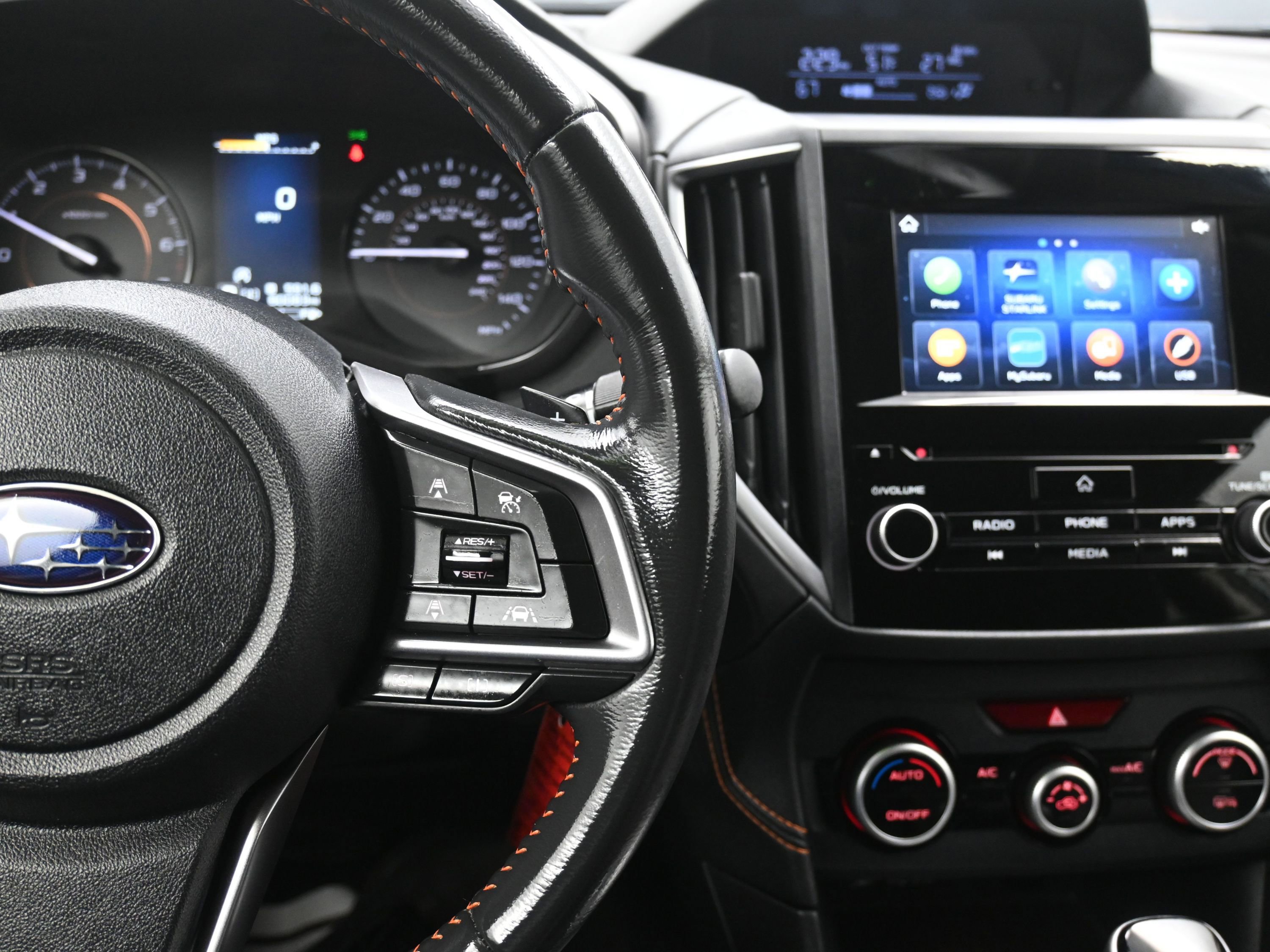 Used 2020 Subaru Crosstrek 2.0i Premium image 17