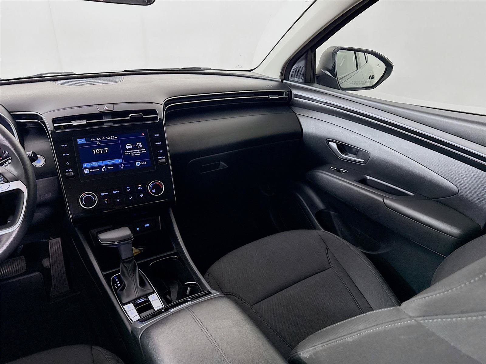 Used 2023 Hyundai Tucson SEL AWD/4WD image 24