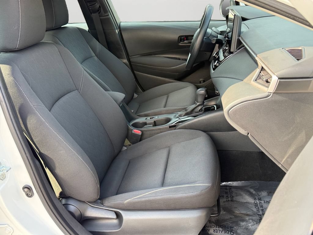 Used 2023 Toyota Corolla LE FWD image 10