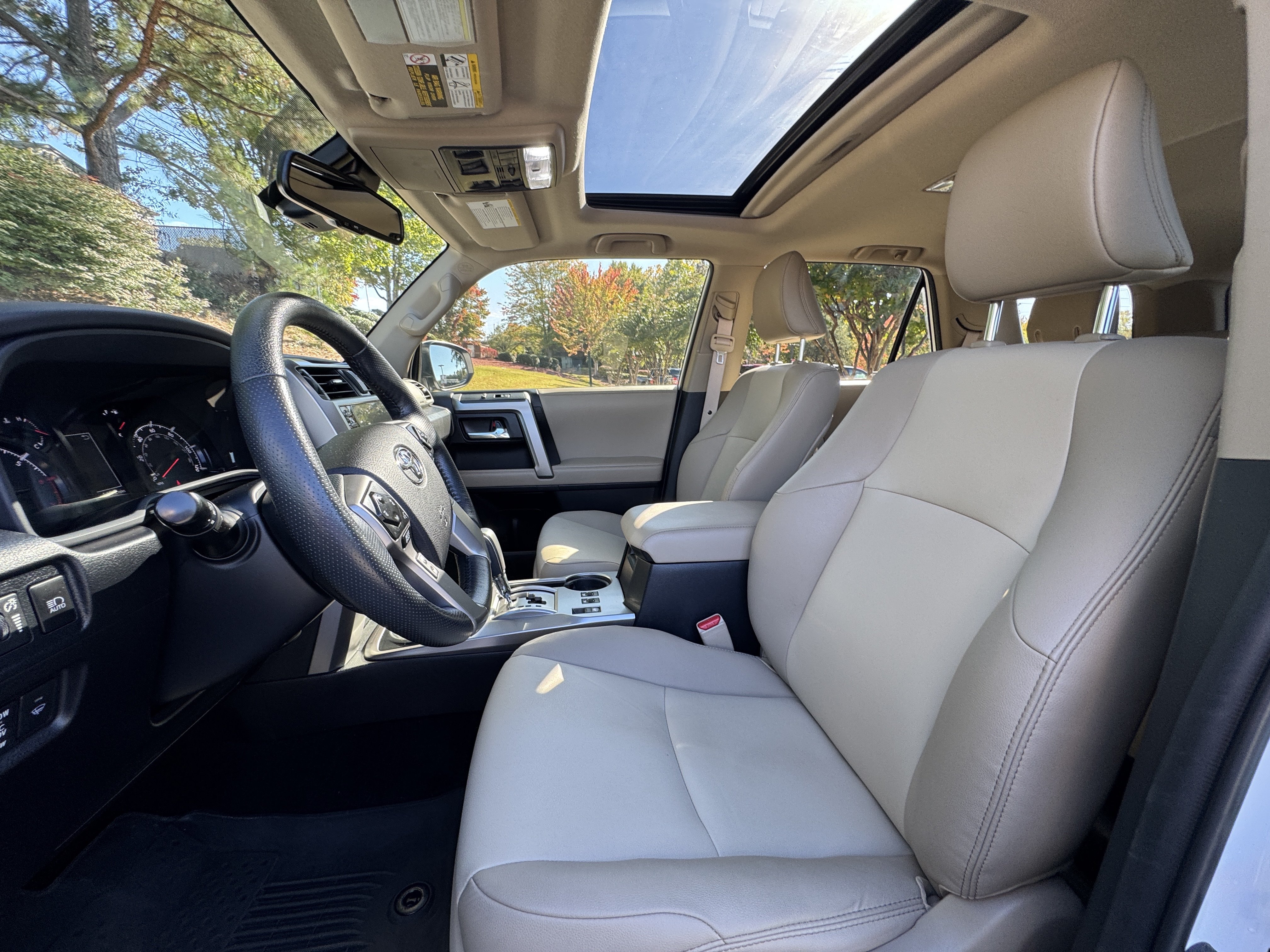 Certified 2024 Toyota 4Runner SR5 Premium w/ Moonroof Package AWD/4WD image 11