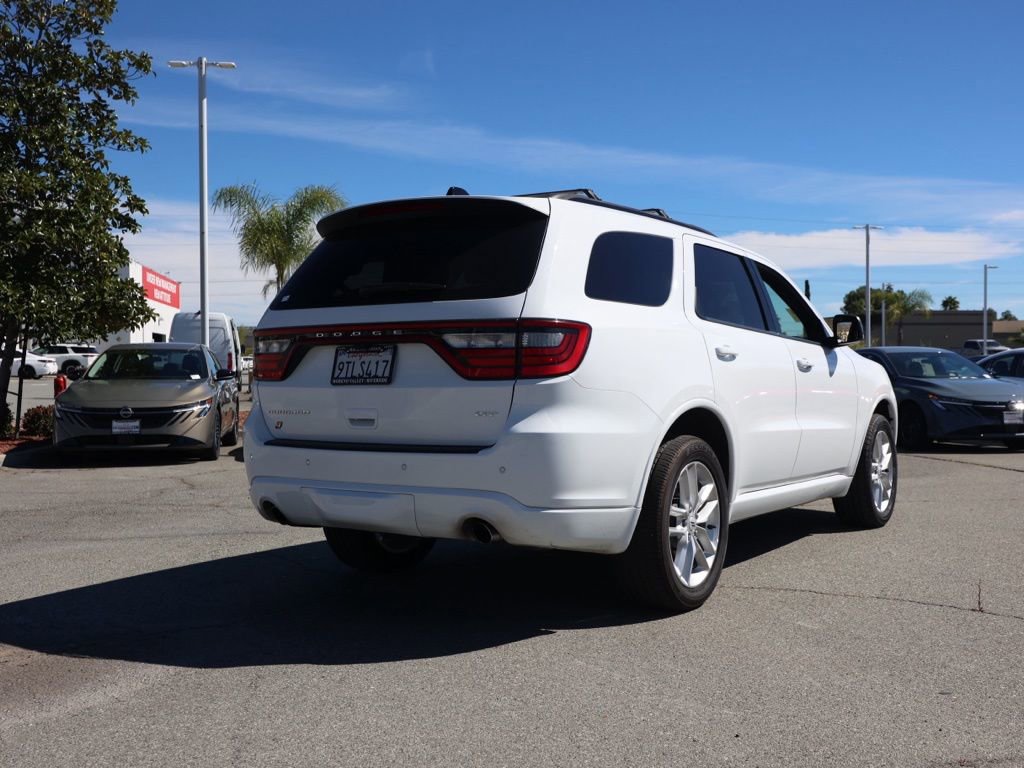 Used 2025 Dodge Durango GT image 4