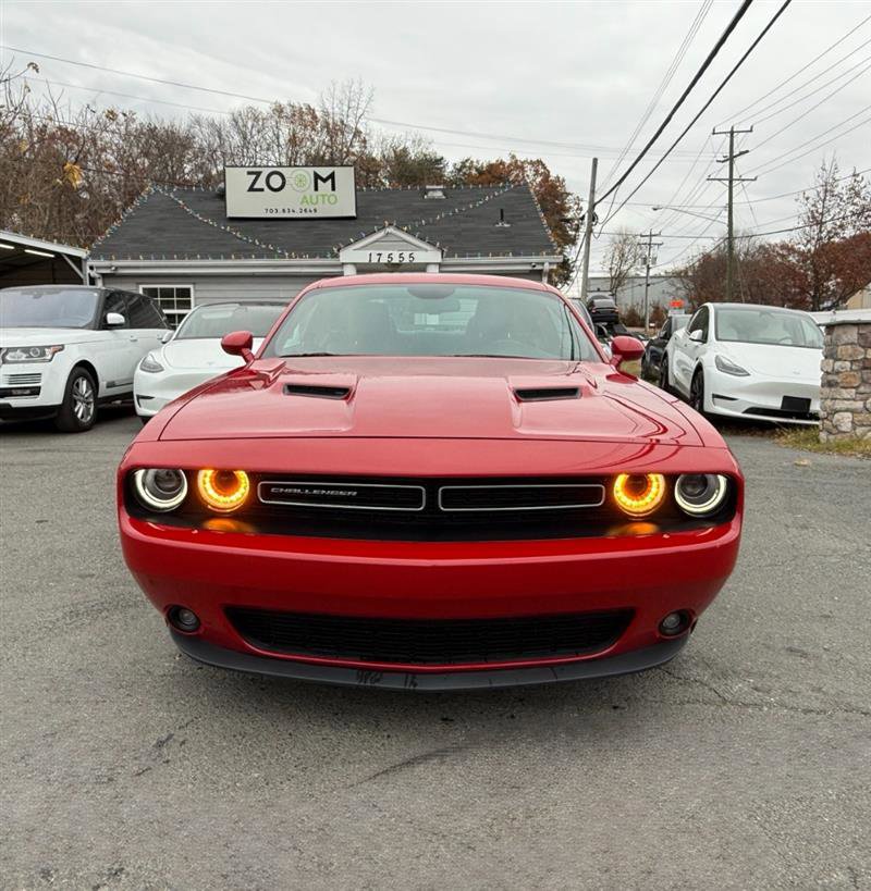 Used 2017 Dodge Challenger GT w/ Driver Convenience Group image 8