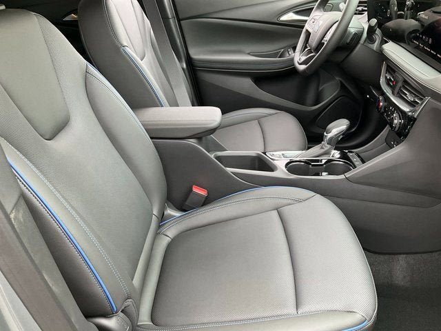 New 2026 Buick Encore GX Sport Touring w/ Advanced Technology Package FWD image 17