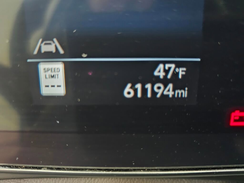 Used 2024 Hyundai Kona SEL FWD image 21