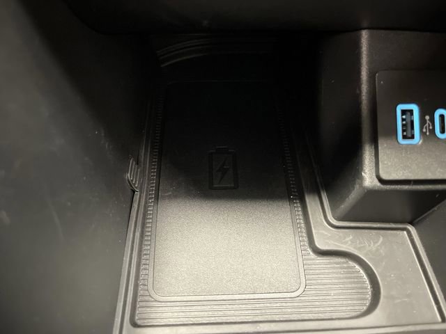 Used 2022 Ford Edge SEL w/ Convenience Package image 26