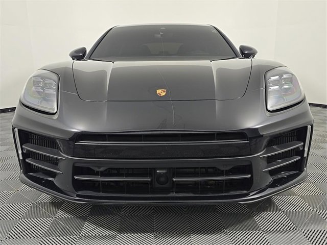 Certified 2024 Porsche Panamera image 10
