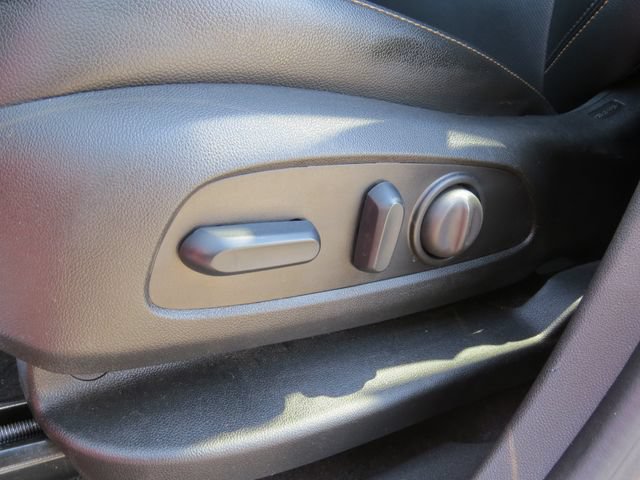 Used 2024 Chevrolet Equinox Premier FWD image 16