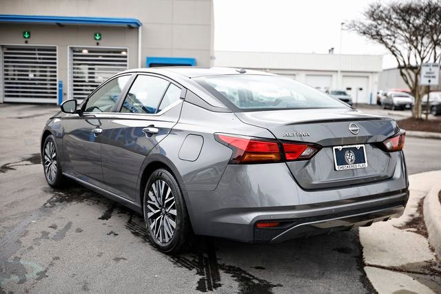 Used 2025 Nissan Altima 2.5 SV image 7