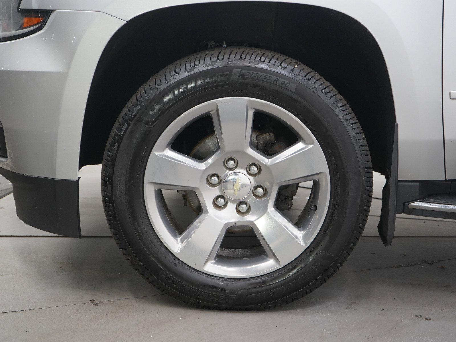 Used 2018 Chevrolet Suburban Premier AWD/4WD image 31