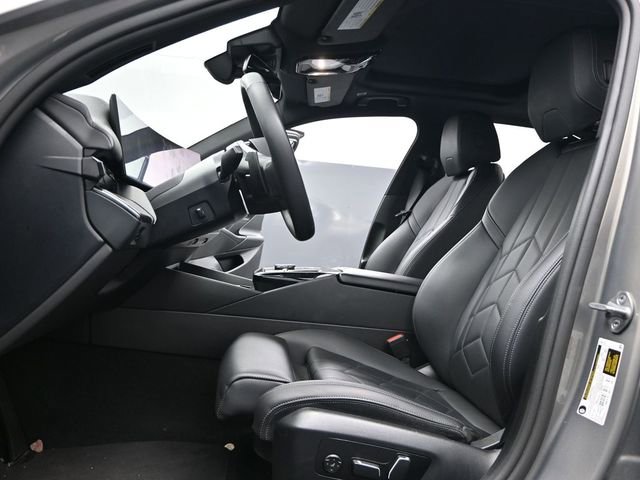 Used 2024 BMW 530i 530i w/ Premium Package image 14