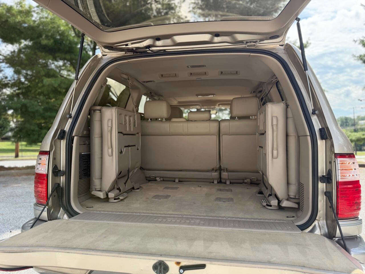 Used 2001 Lexus LX 470 4WD image 58