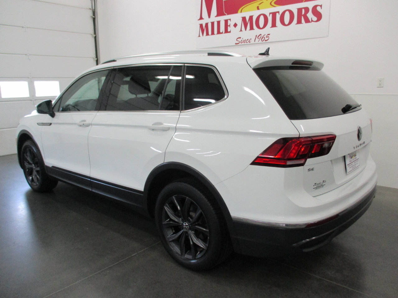 Used 2024 Volkswagen Tiguan SE image 4