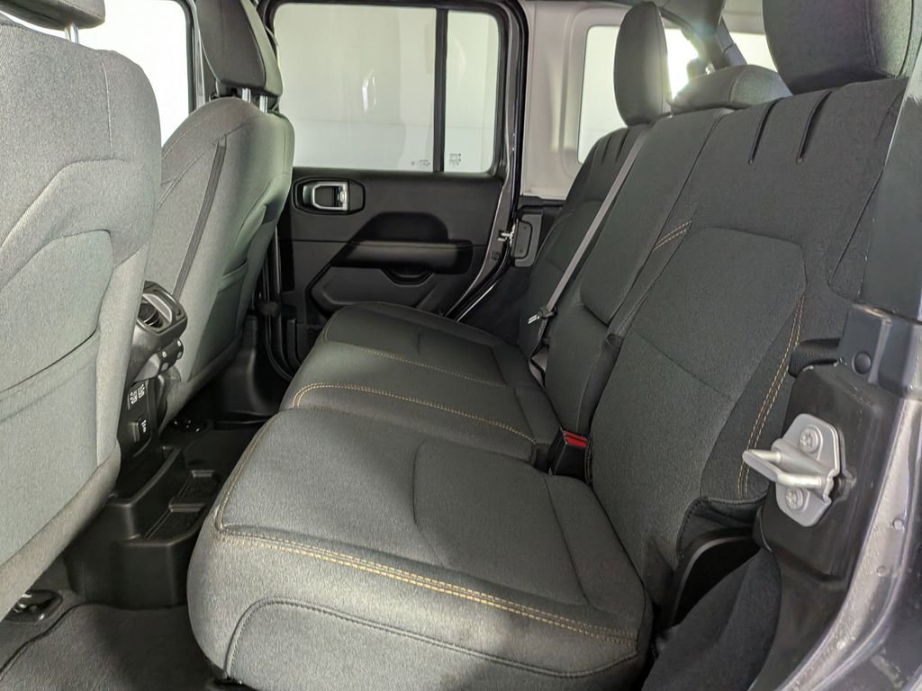 Certified 2025 Jeep Wrangler Unlimited Sahara image 32