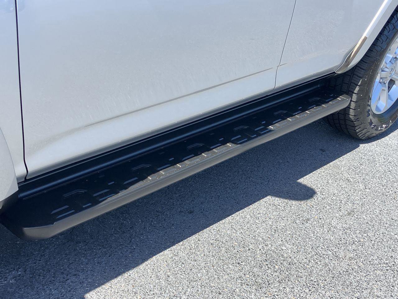 Used 2016 Toyota 4Runner SR5 image 10