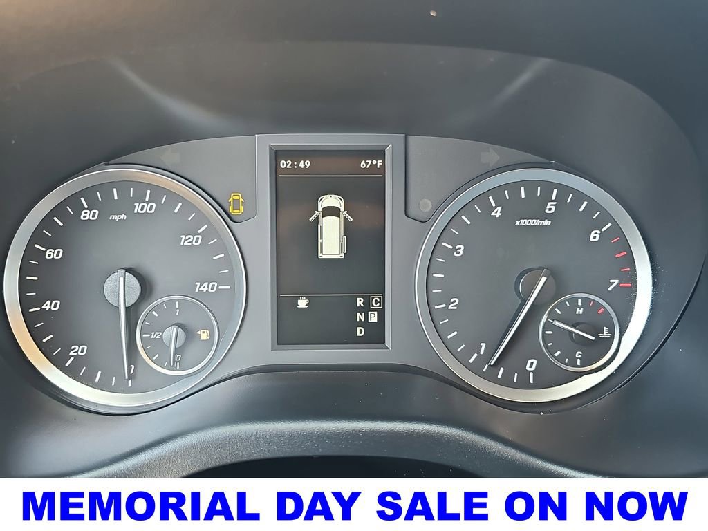 Used 2023 Mercedes-Benz Metris Passenger image 21