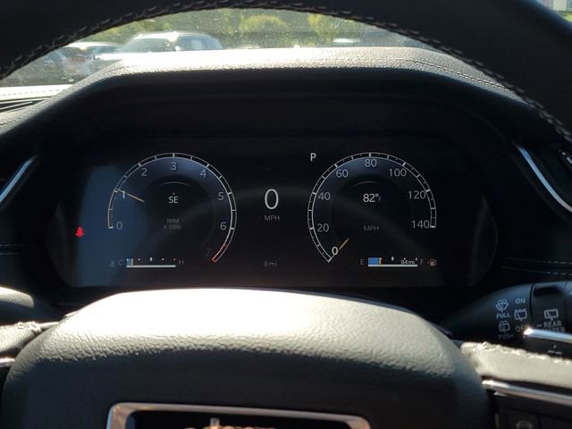 New 2025 Jeep Grand Cherokee Limited image 9