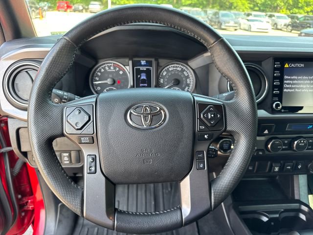Used 2022 Toyota Tacoma TRD Off-Road AWD/4WD image 18