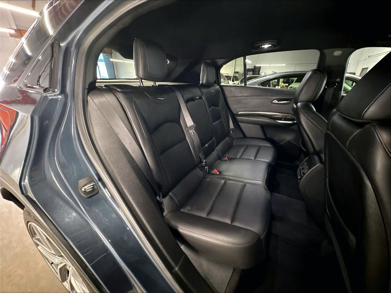 Used 2019 Cadillac XT4 Sport w/ Cold Weather Package FWD image 28