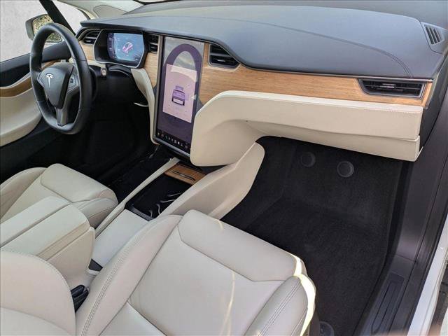 Used 2019 Tesla Model X 75D AWD/4WD image 23