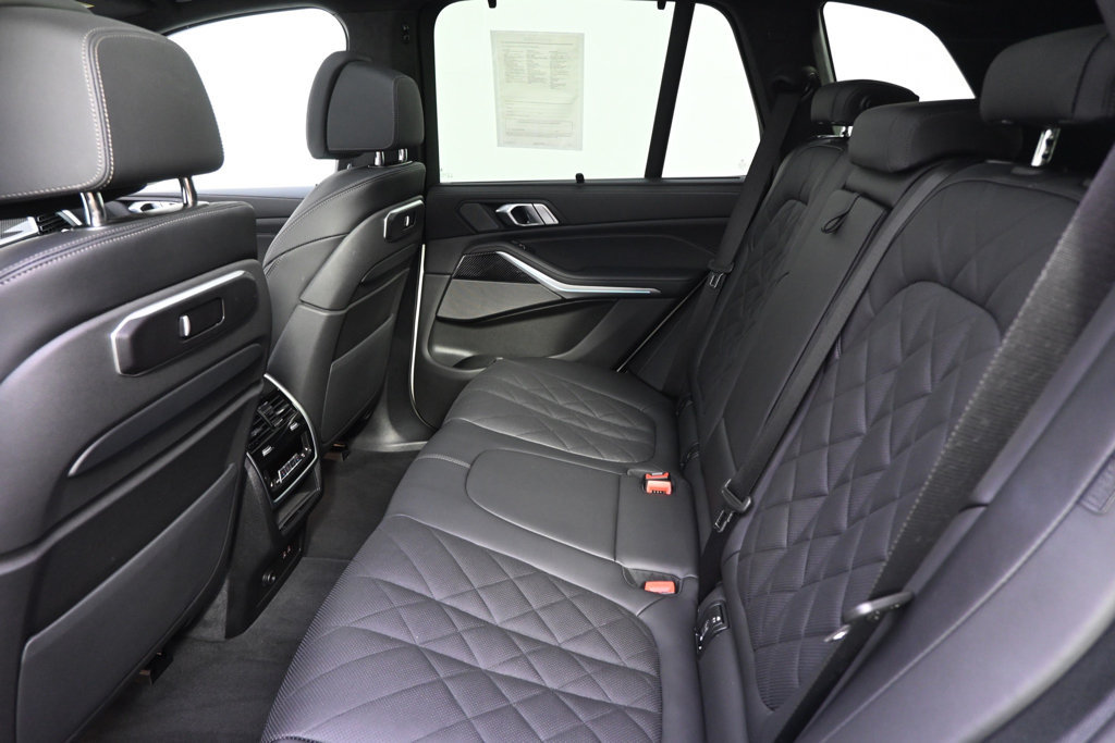 Used 2026 BMW X5 M60i AWD/4WD image 21