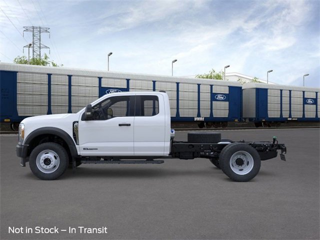 New 2026 Ford F550 4x4 SuperCab Super Duty image 3