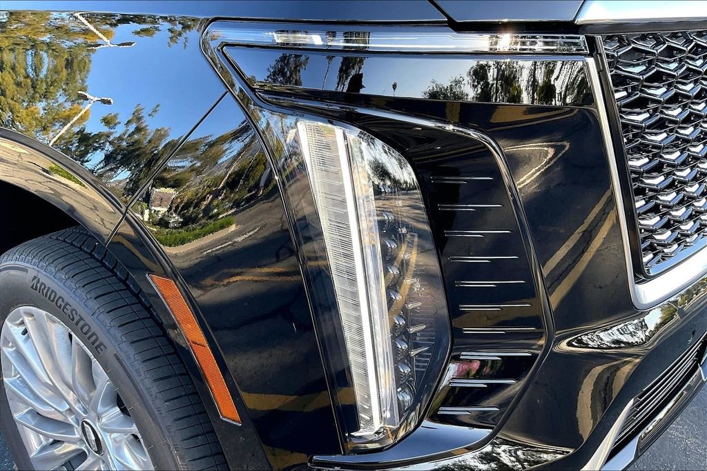 New 2026 Cadillac Escalade ESV Luxury image 14