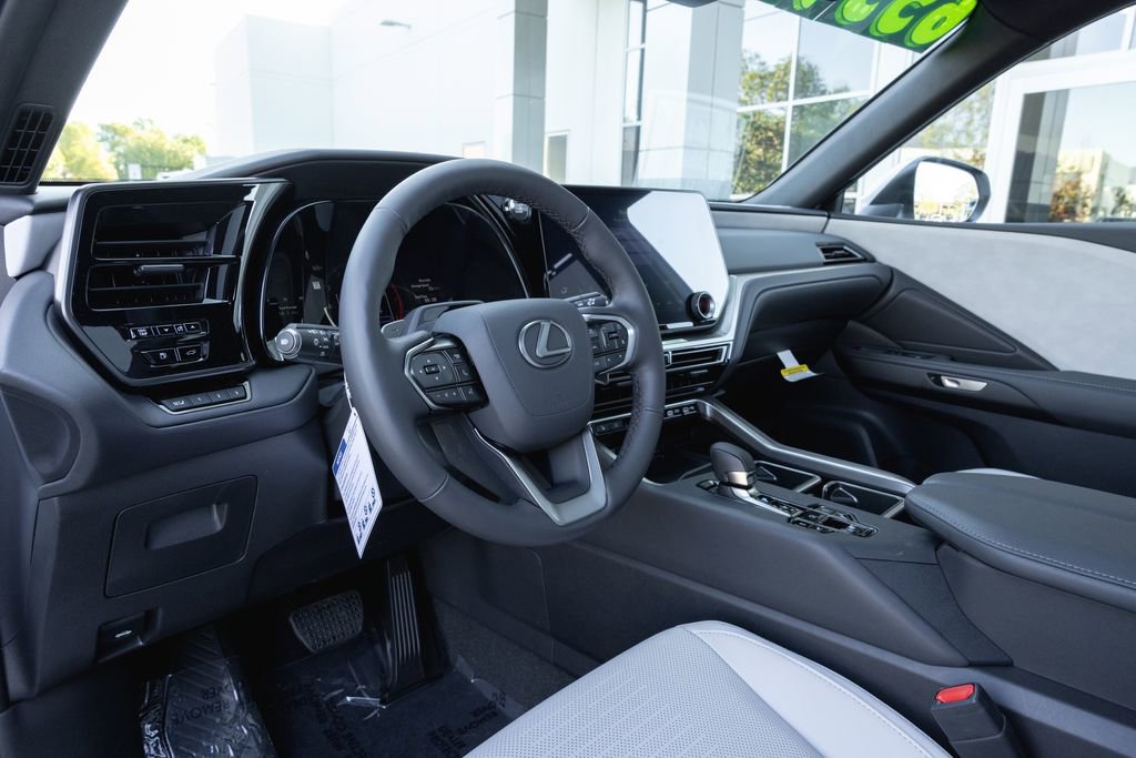 Used 2026 Lexus TX 350 AWD image 10