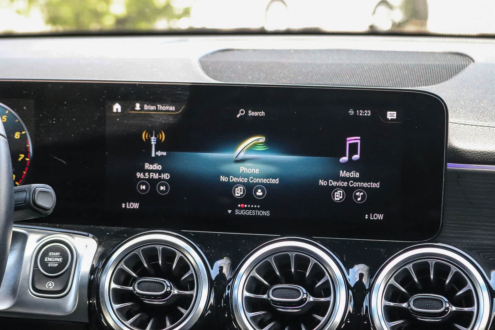 Used 2023 Mercedes-Benz GLB 250 image 18