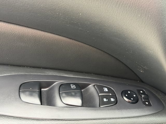 Used 2019 Nissan Pathfinder S AWD/4WD image 20