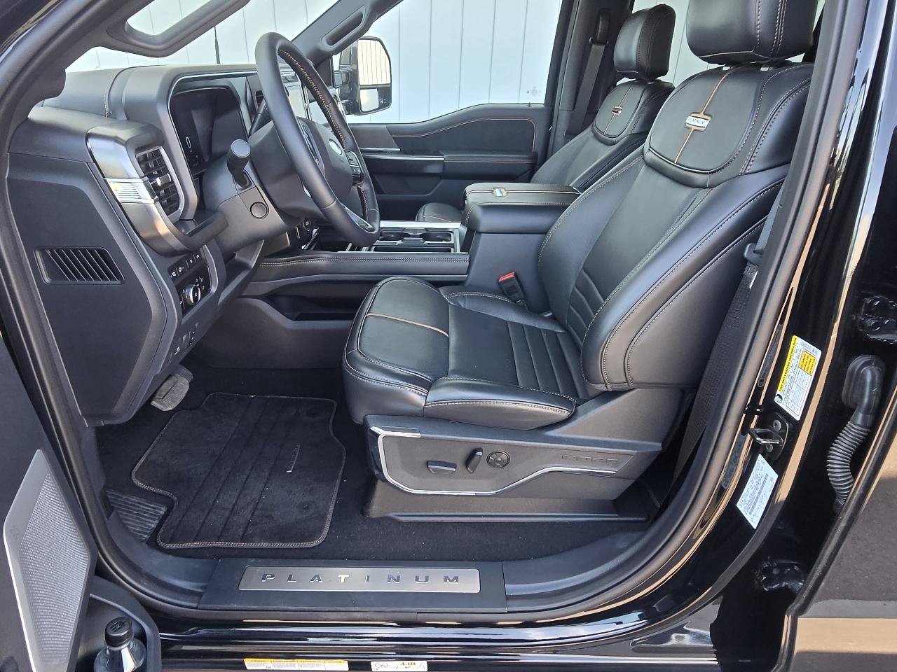 Used 2024 Ford F450 Platinum AWD/4WD image 26