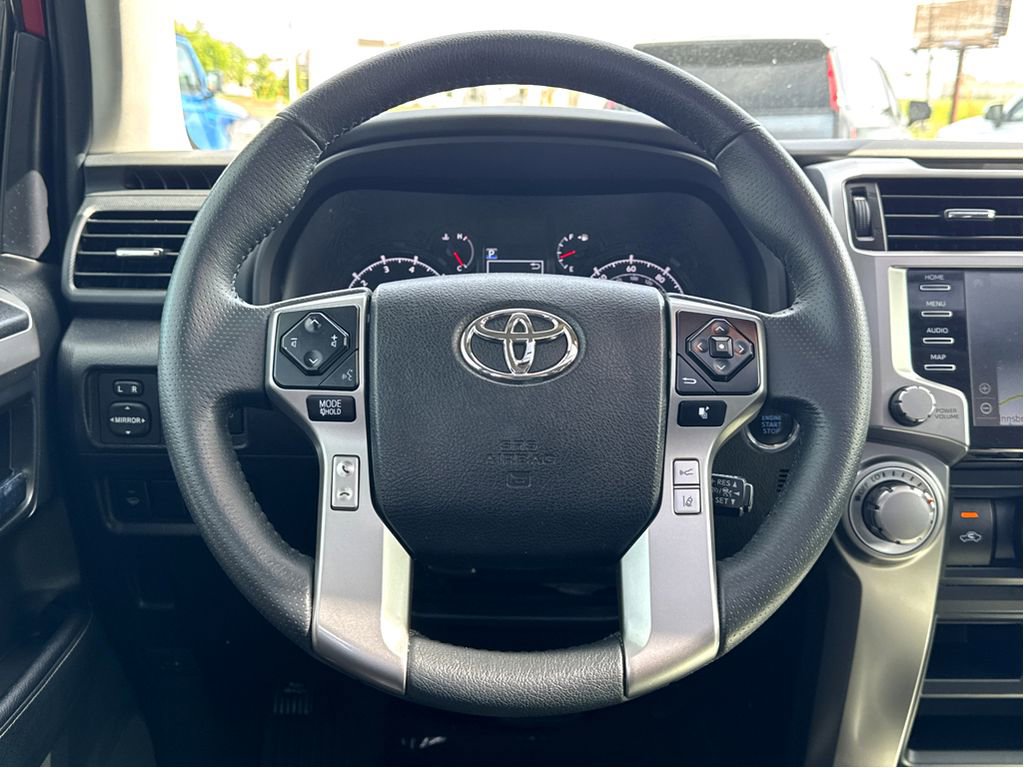 Used 2021 Toyota 4Runner SR5 Premium w/ Moonroof Package AWD/4WD image 14