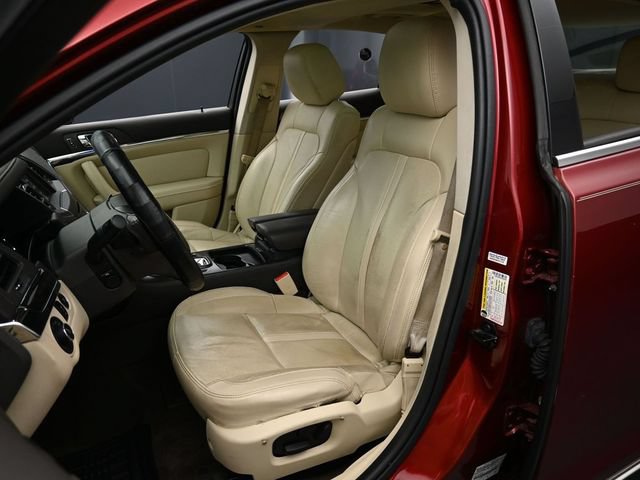 Used 2013 Lincoln MKS FWD image 11