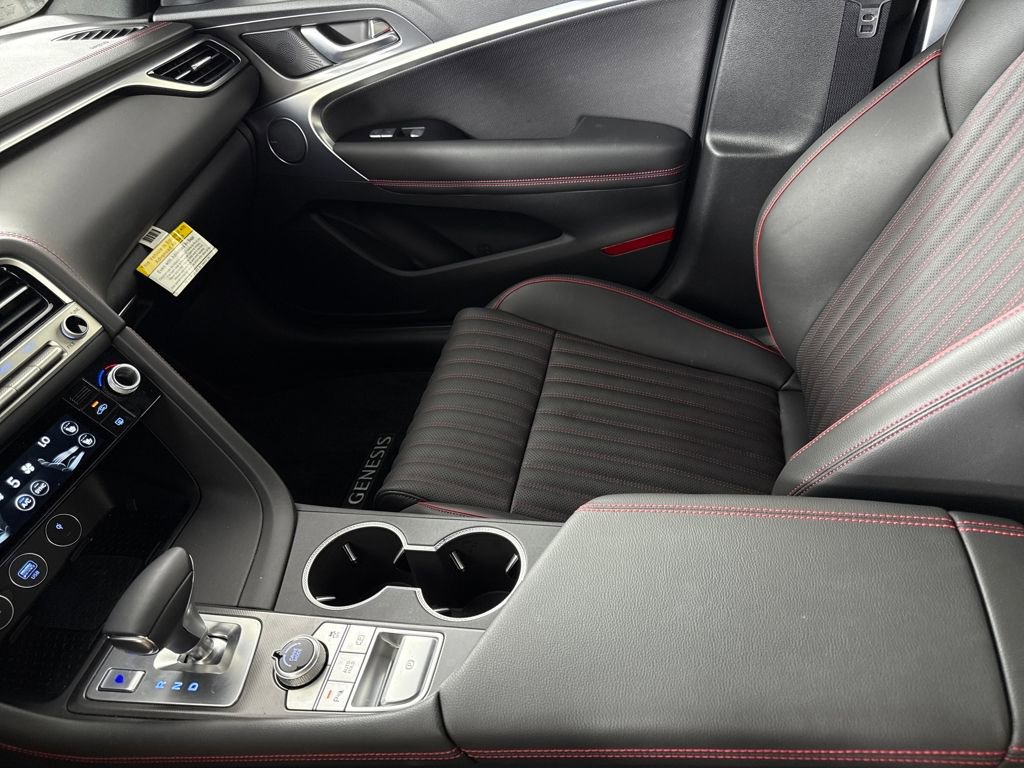 New 2025 Genesis G70 2.5T w/ Sport Prestige Package image 20