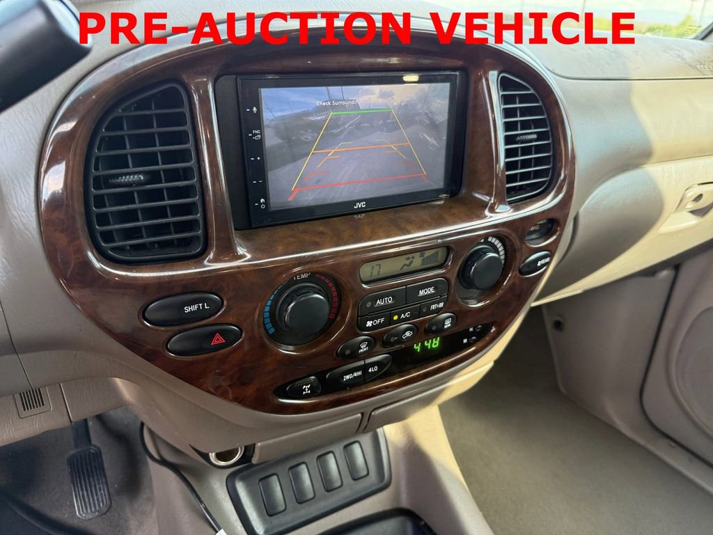 Used 2007 Toyota Sequoia SR5 AWD/4WD image 18