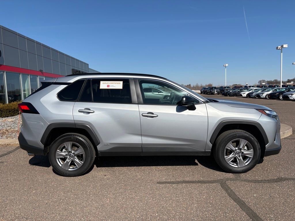 Certified 2025 Toyota RAV4 LE AWD/4WD image 2