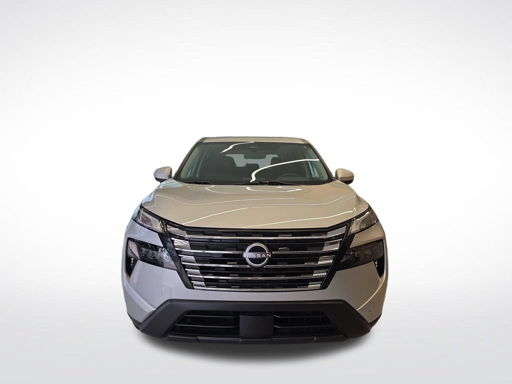Used 2024 Nissan Rogue SV AWD/4WD image 11