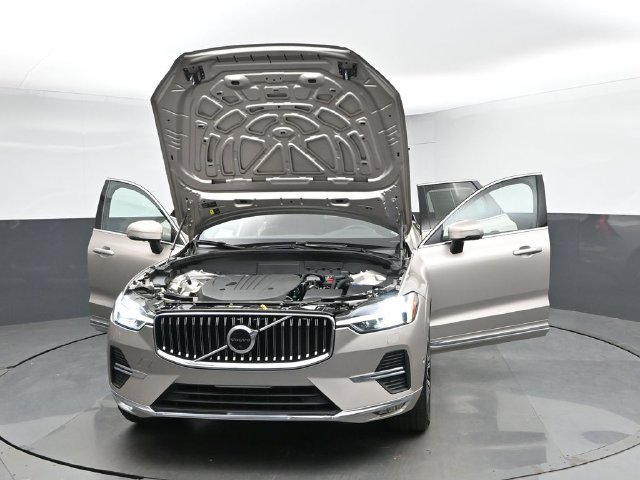 Used 2023 Volvo XC60 B5 Plus w/ Protection Package Premier FWD image 52