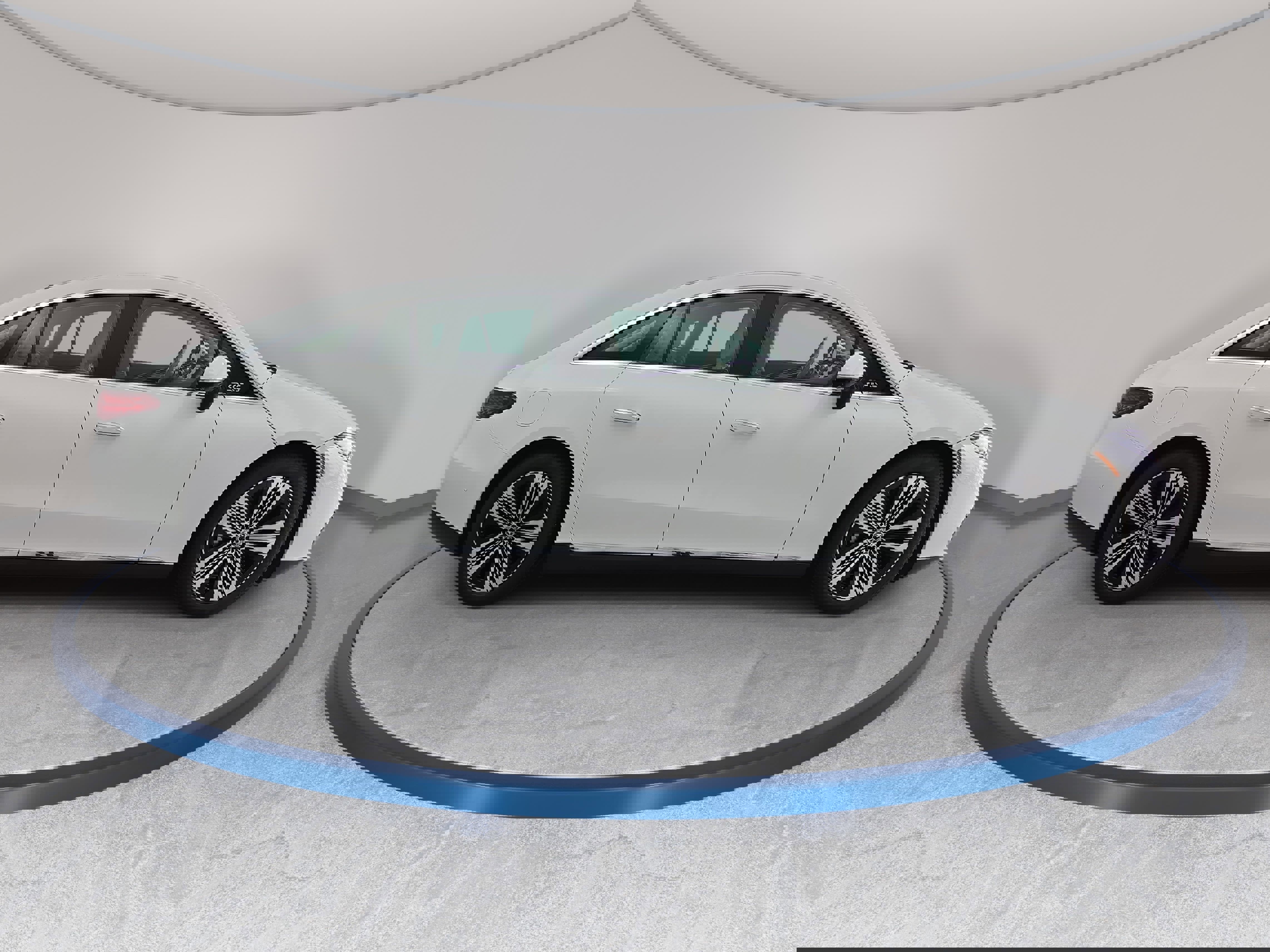 Used 2023 Mercedes-Benz EQS 450+ Sedan image 4