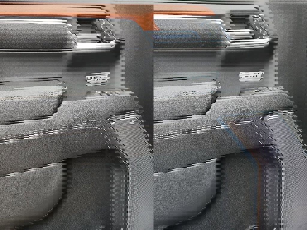 Used 2023 GMC Sierra 1500 Denali w/ Denali Reserve Package image 18