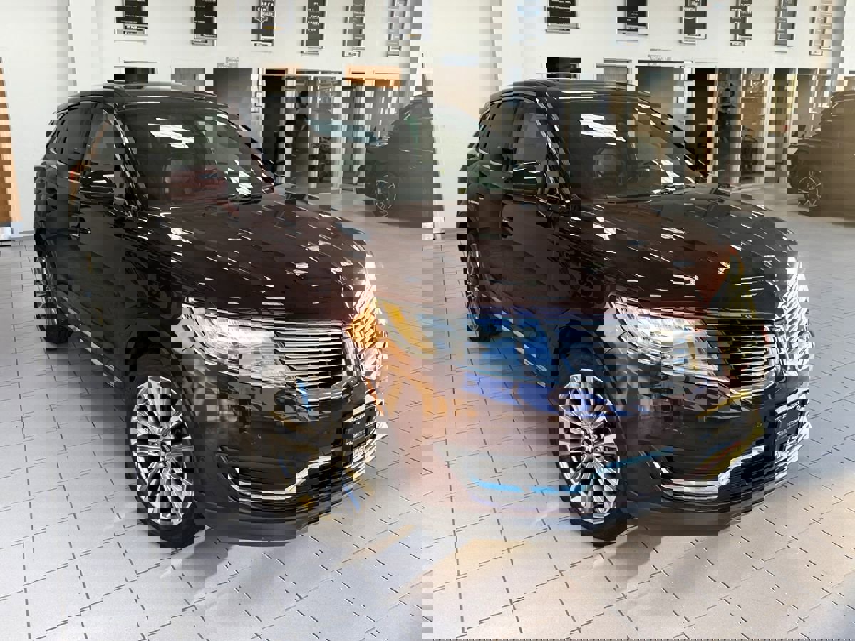 Used 2017 Lincoln MKX Reserve w/ Luxury Package image 59