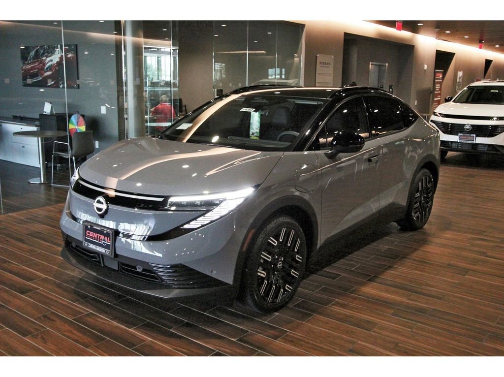 New 2026 Nissan Leaf Platinum+ w/ Cargo Package (Platinum+) image 2