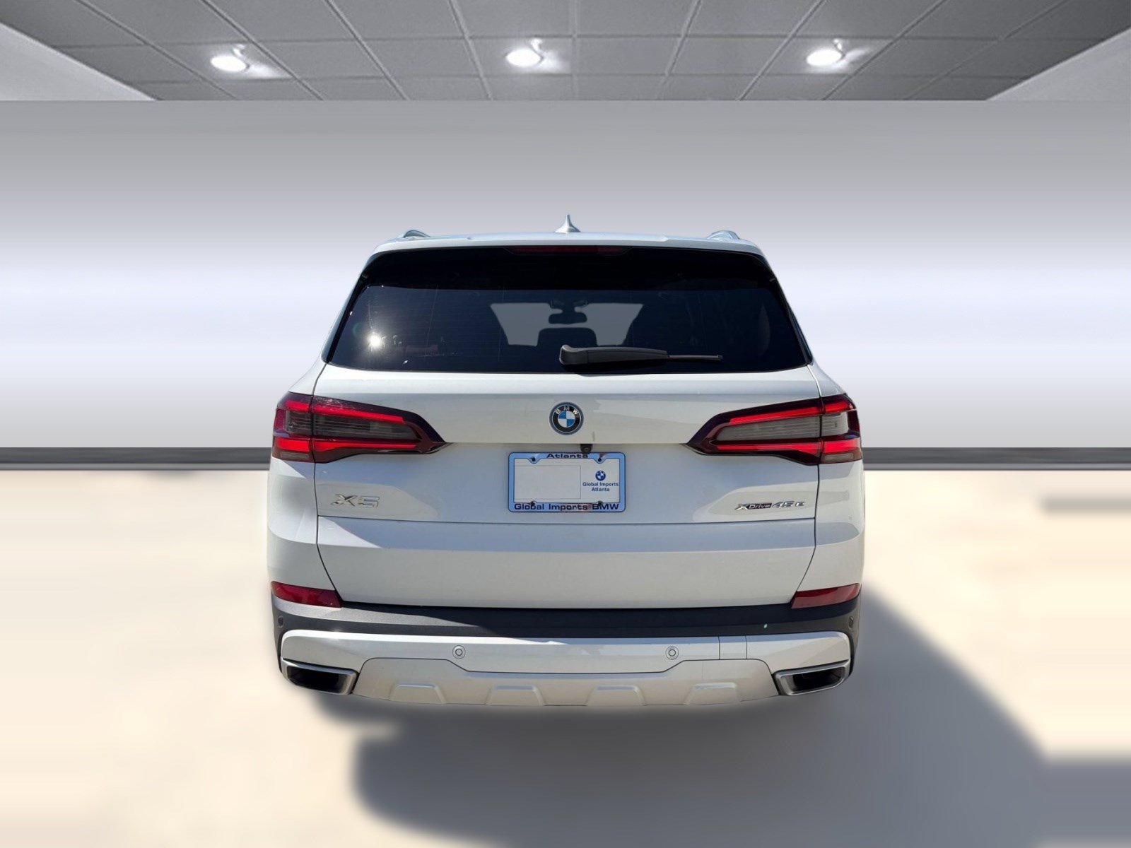 Used 2023 BMW X5 xDrive45e w/ Executive Package AWD/4WD image 10