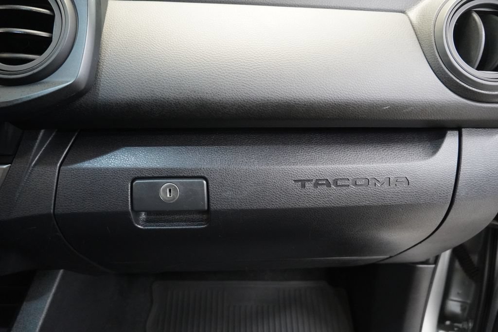 Used 2023 Toyota Tacoma SR AWD/4WD image 36