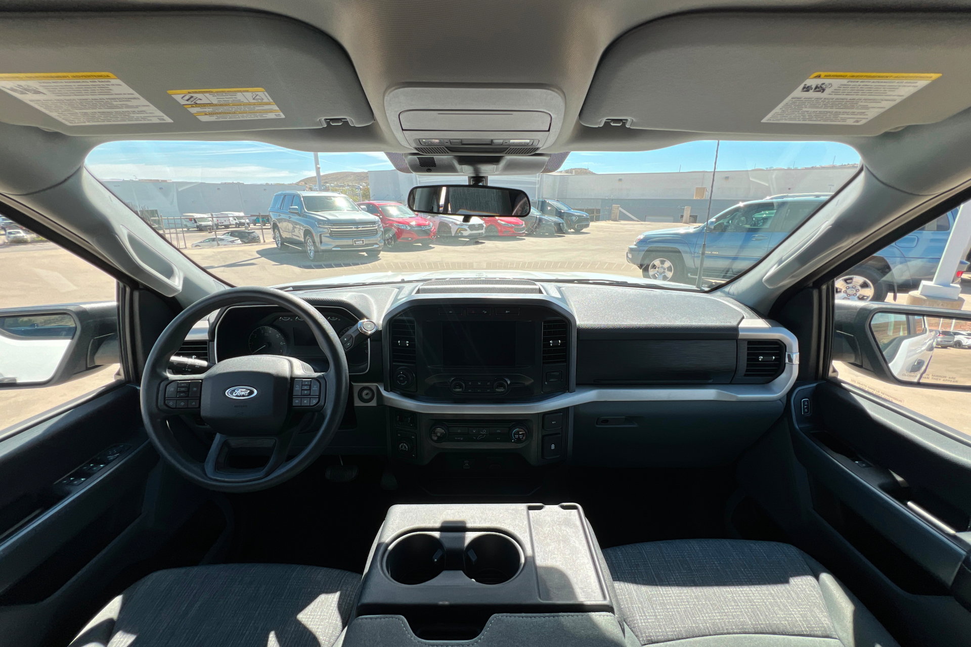 Used 2022 Ford F150 XLT w/ Trailer Tow Package image 9