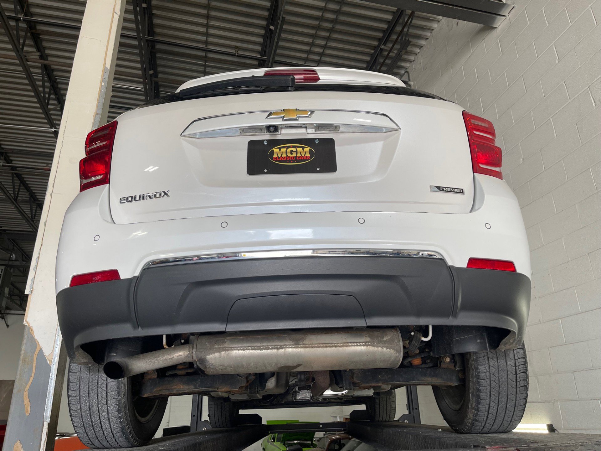 Used 2017 Chevrolet Equinox Premier w/ Enhanced Convenience Package FWD image 58