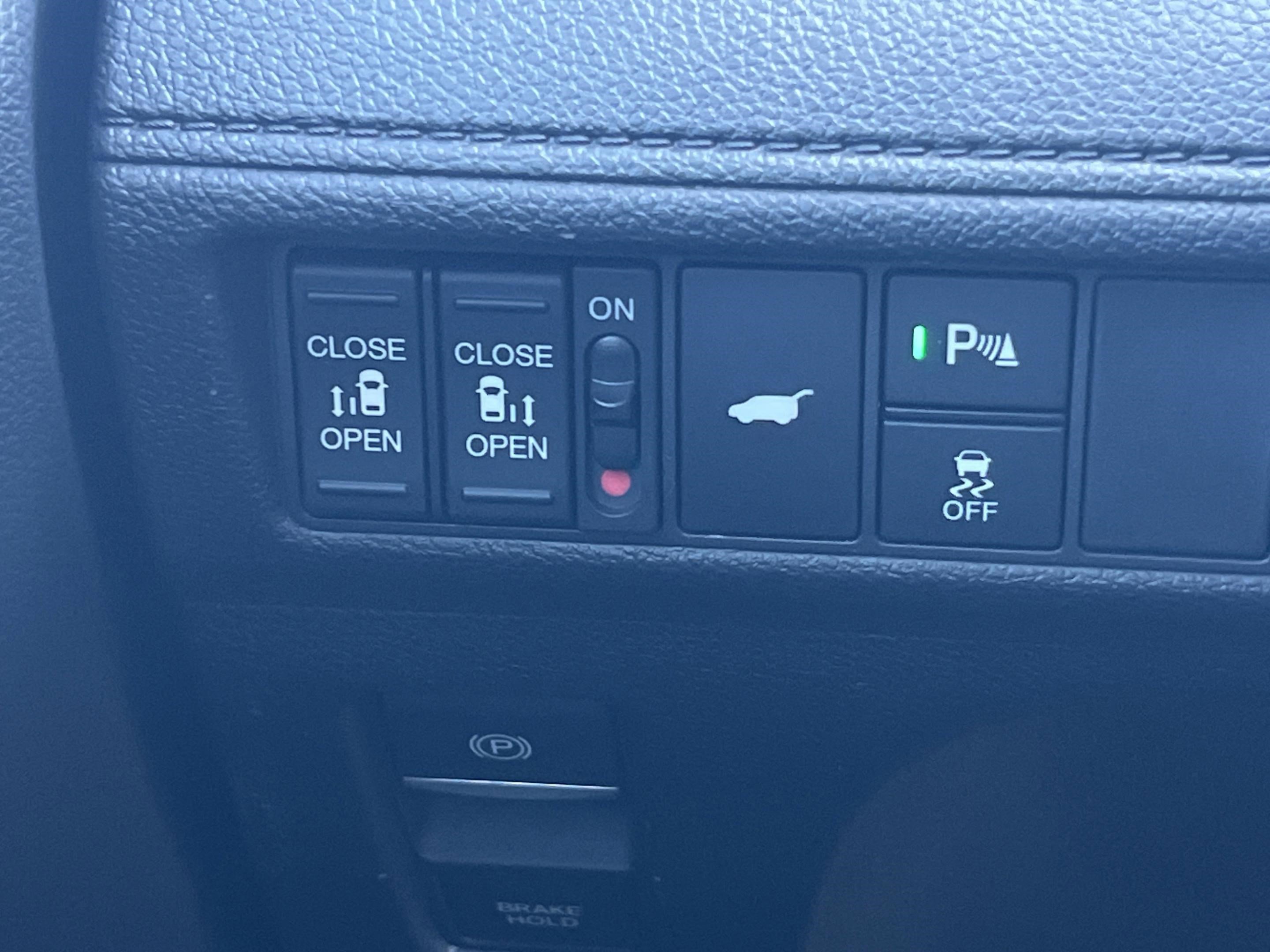 New 2026 Honda Odyssey Touring image 17