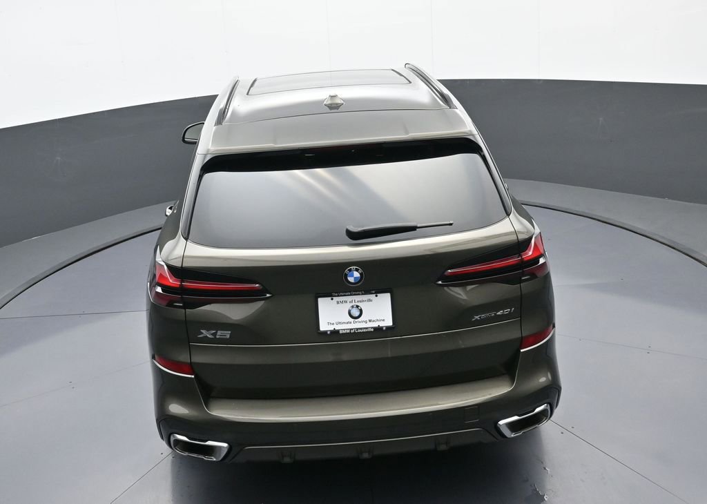 Used 2024 BMW X5 xDrive40i w/ Executive Package image 37