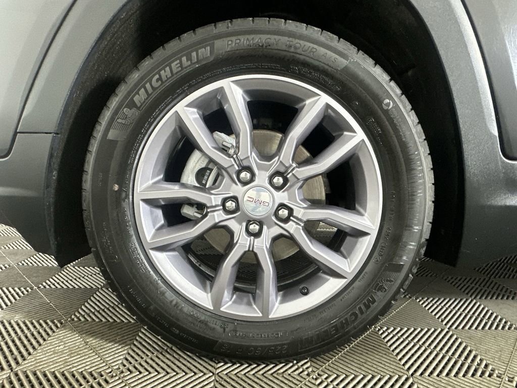 Used 2022 GMC Terrain SLT image 33